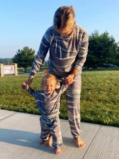 Sydney So Sweet Mom & Me Matching Mommy And Me - Green Camo Stripe Matching Loungewear Set